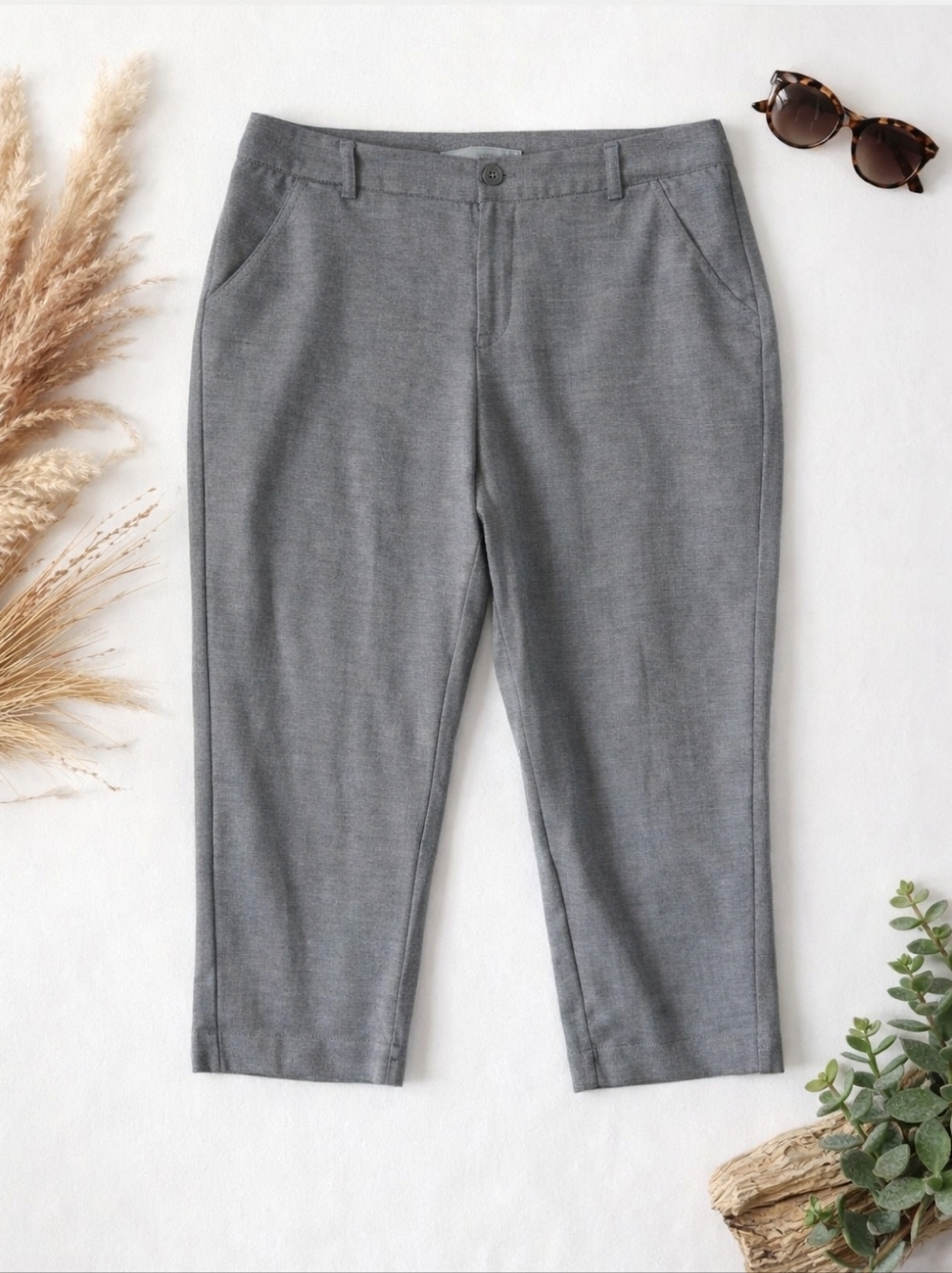 Merona Gray Cropped Dress Capris